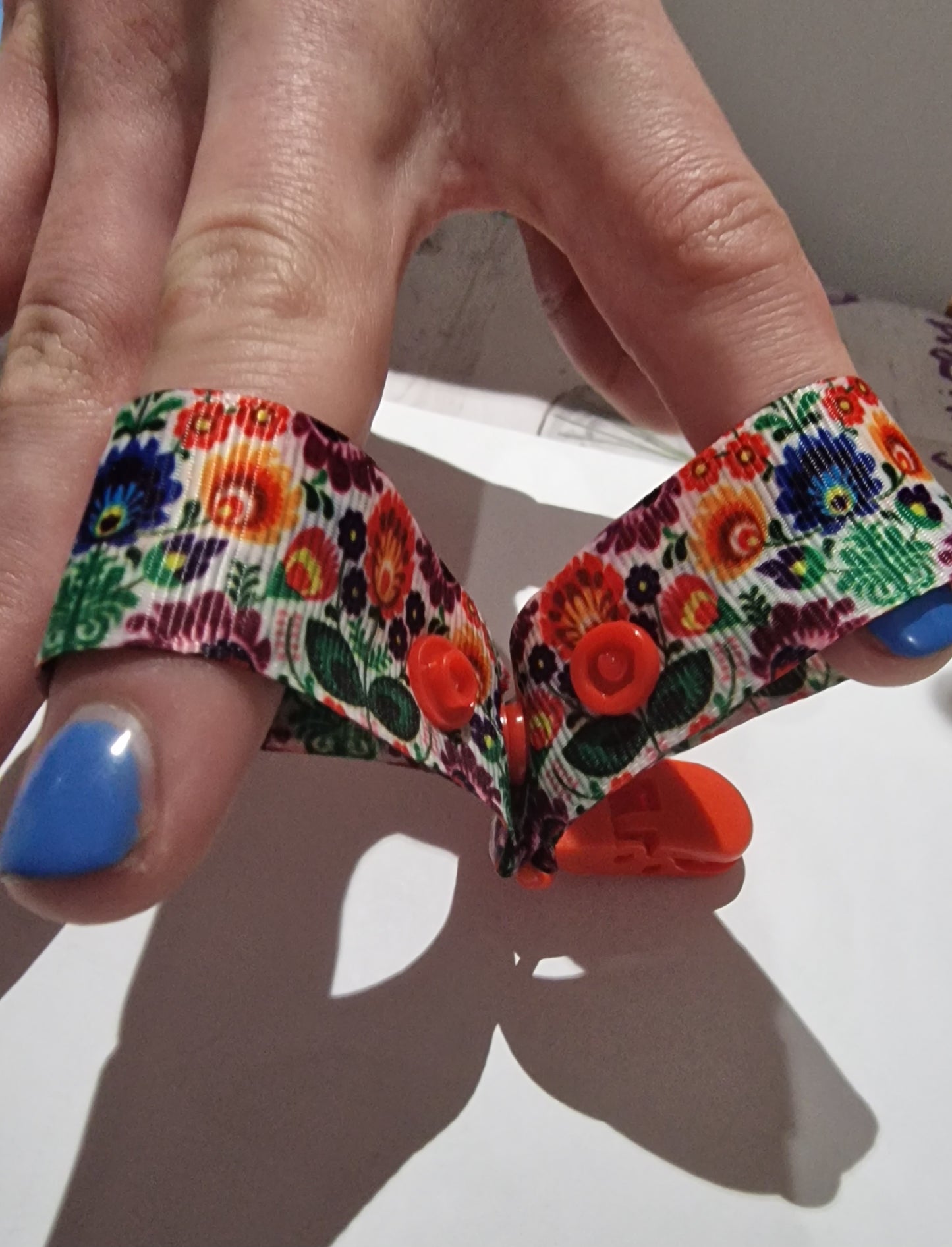 Easy To Open, Large Tubie Clip